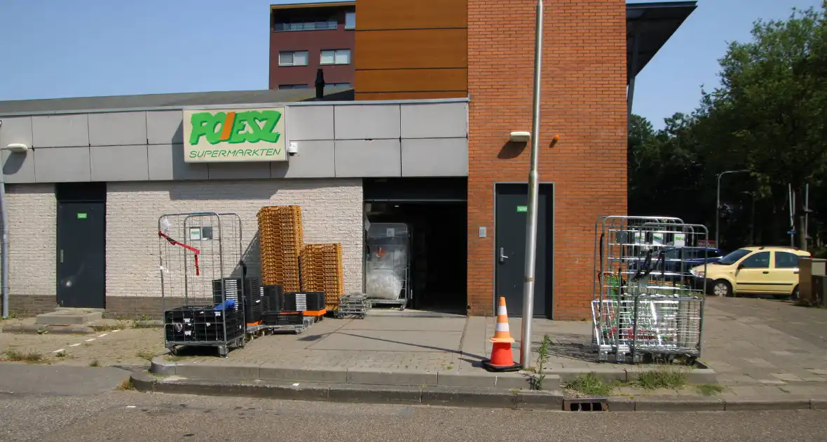 Poiesz-supermarkt ontruimd door oververhitte koelmotor - Foto 1