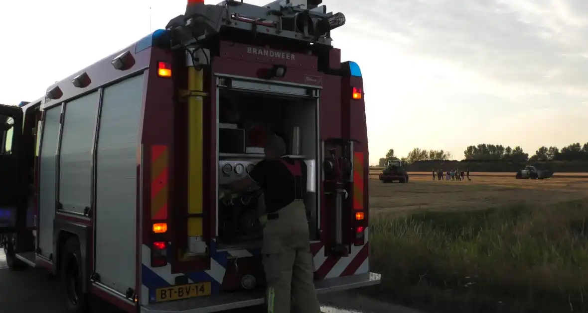 Brand op stoppelveld snel onder controle - Foto 1