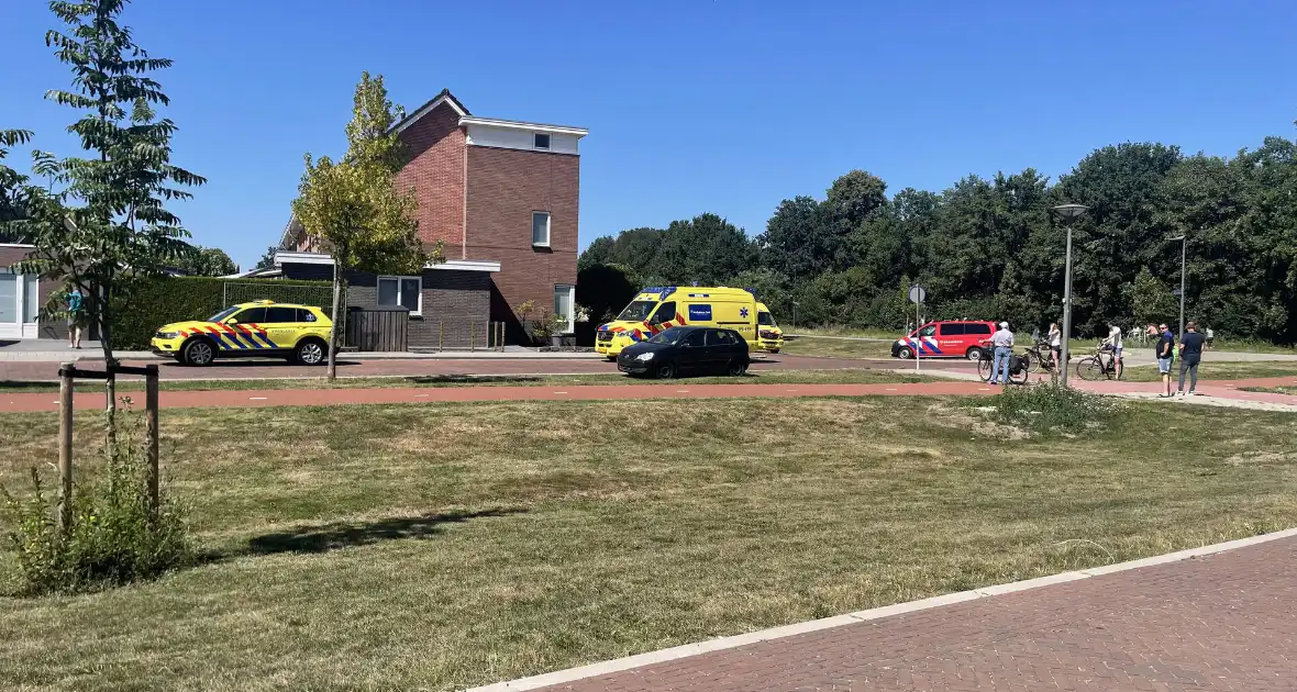 Persoon zwaargewond bij brand in woning - Foto 3