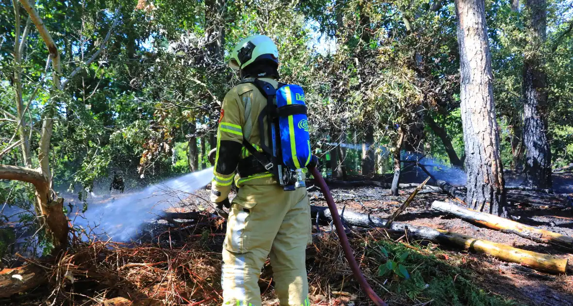 Flinke brand in Monnickenbos - Foto 4