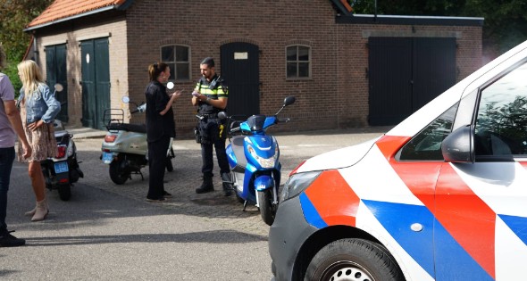 Drie verdachten op de vlucht na overval op Wibra - Afbeelding 2