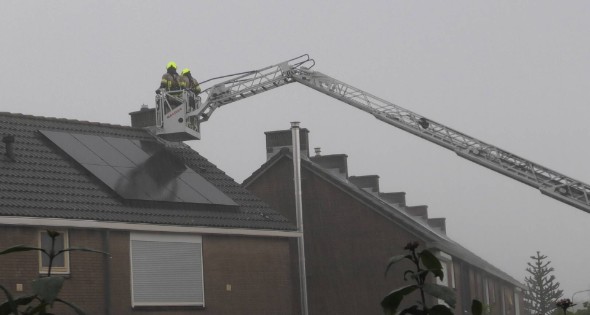 Brandgeur na mogelijke blikseminslag - Afbeelding 6