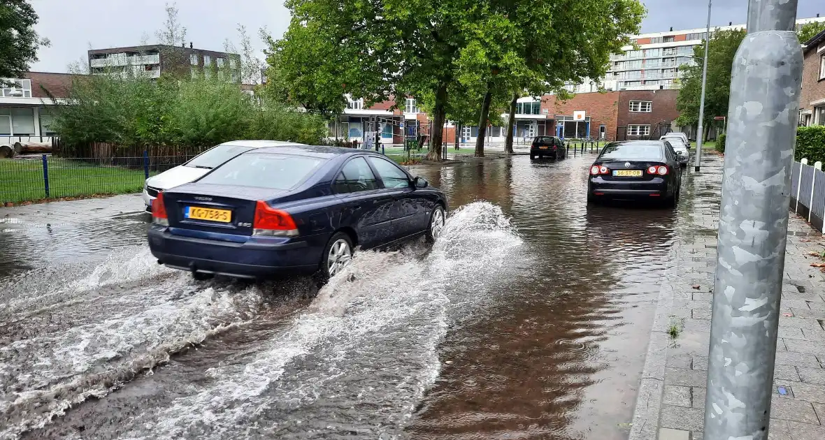 Grote overlast door zware regenval - Foto 5