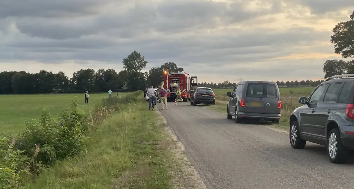 Driewielfietser uit sloot gehaald - Foto 2