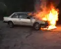 Oude Volvo zwaar beschadigd vanwege brand