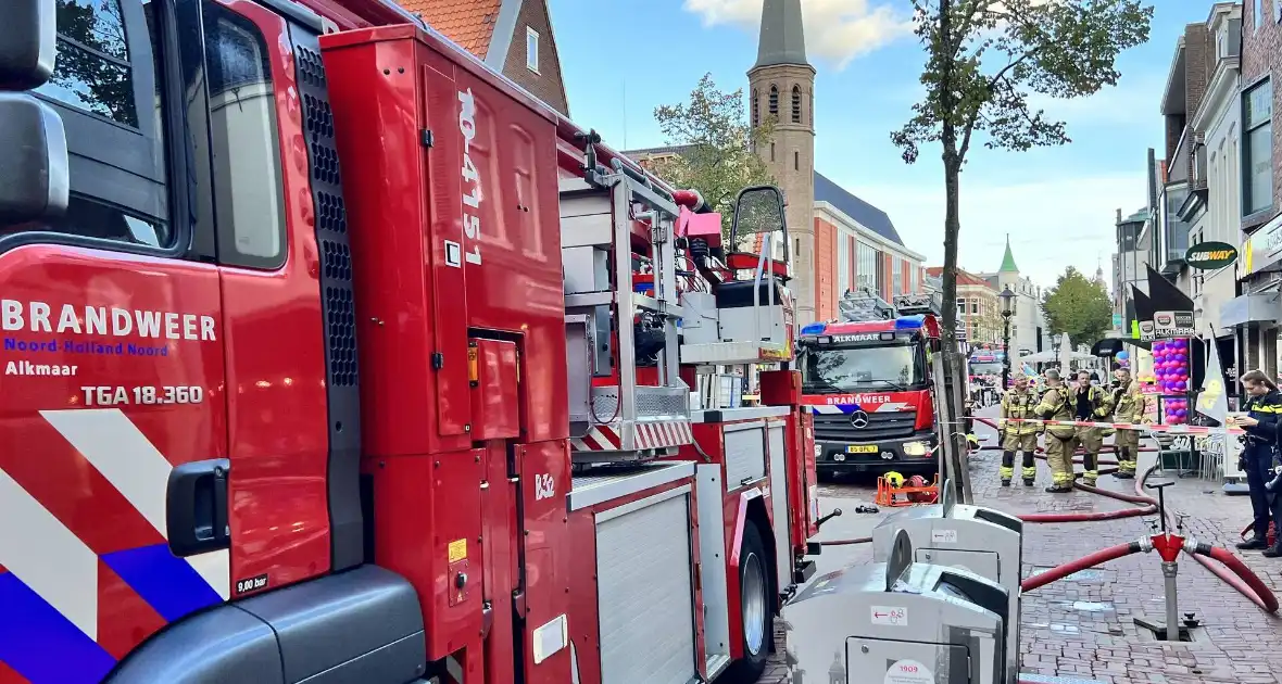 Brand bij Johnny's hamburger restaurant