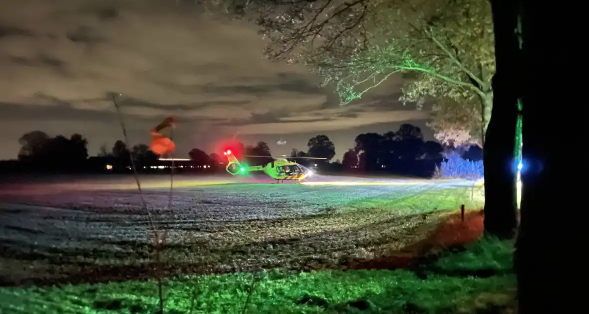 Ernstig ongeval tussen brommer en graafmachine - Foto 2