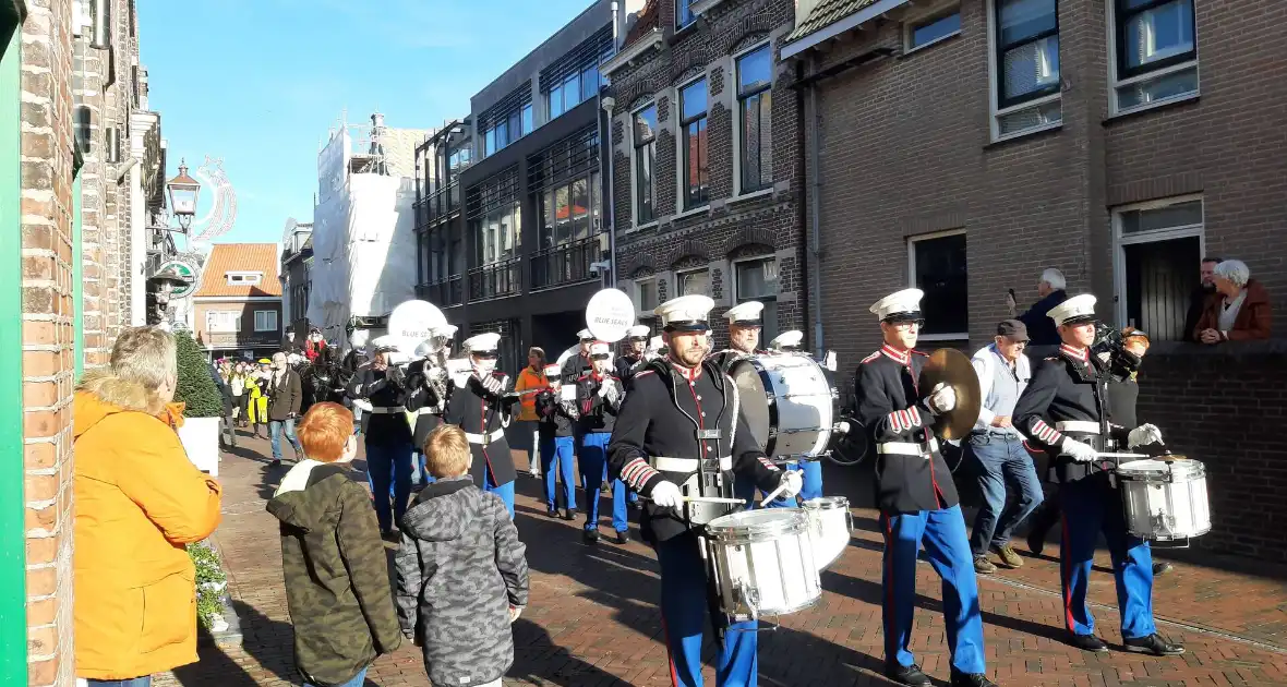 Grote drukte bij Sinterklaas intocht - Foto 4