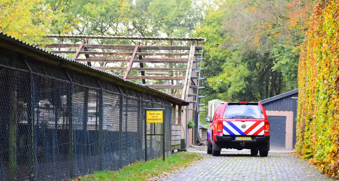 Schoorsteenbrand bij kampeerboerderij De Houtkamp - Foto 2