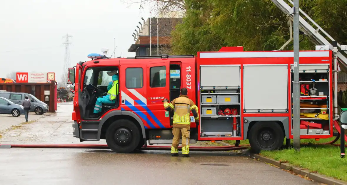 Zeer grote brand in loods - Foto 10