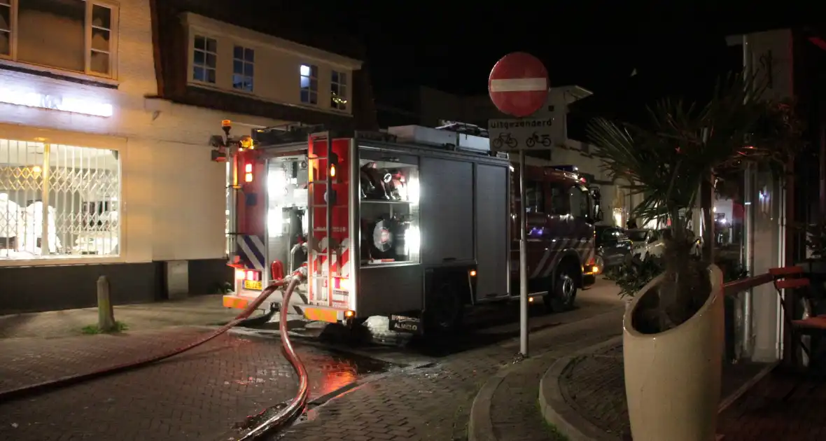 Flinke brand in schoorsteen van woning - Foto 2