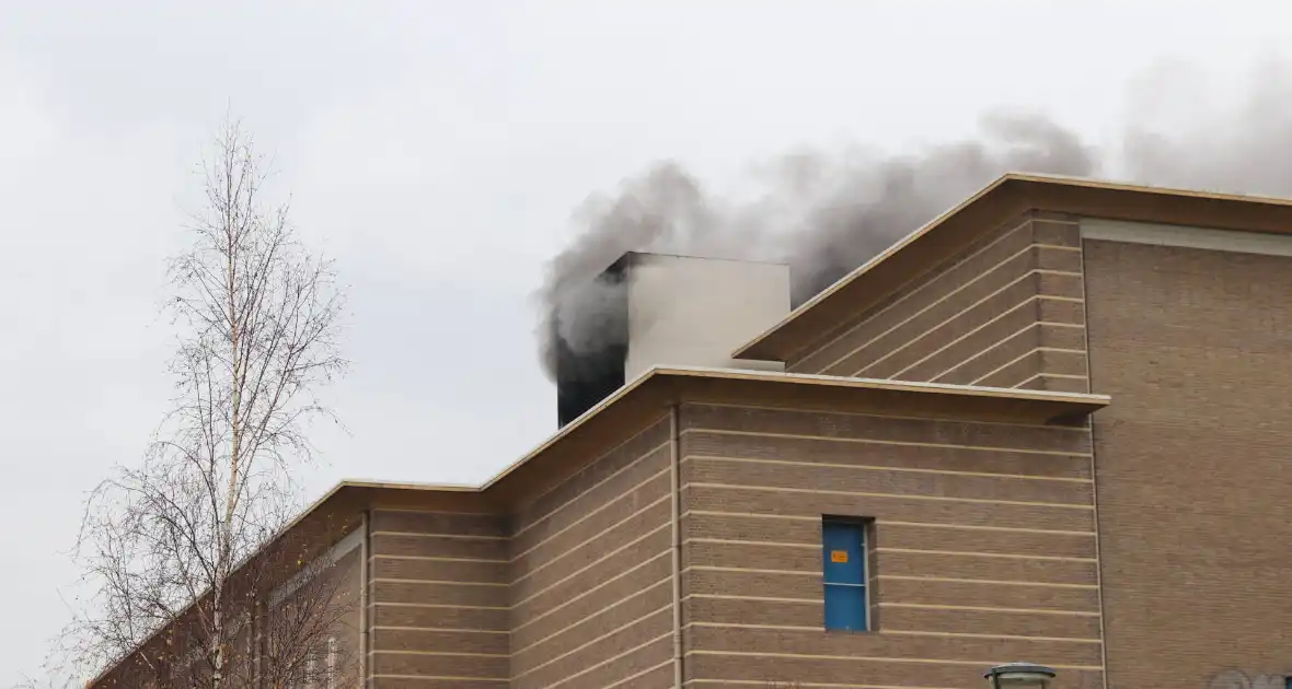 Flinke rookontwikkeling bij brand in hoogspanningscentrale - Foto 2