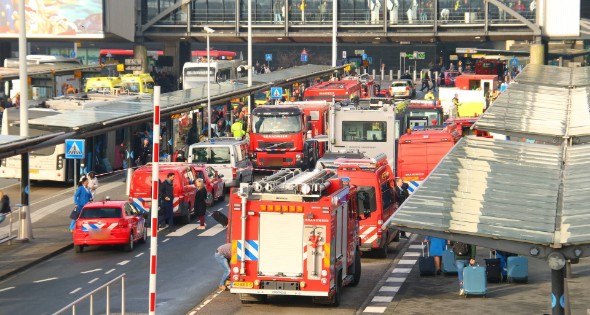 Schiphol Plaza ontruimd door incident met gevaarlijke stoffen