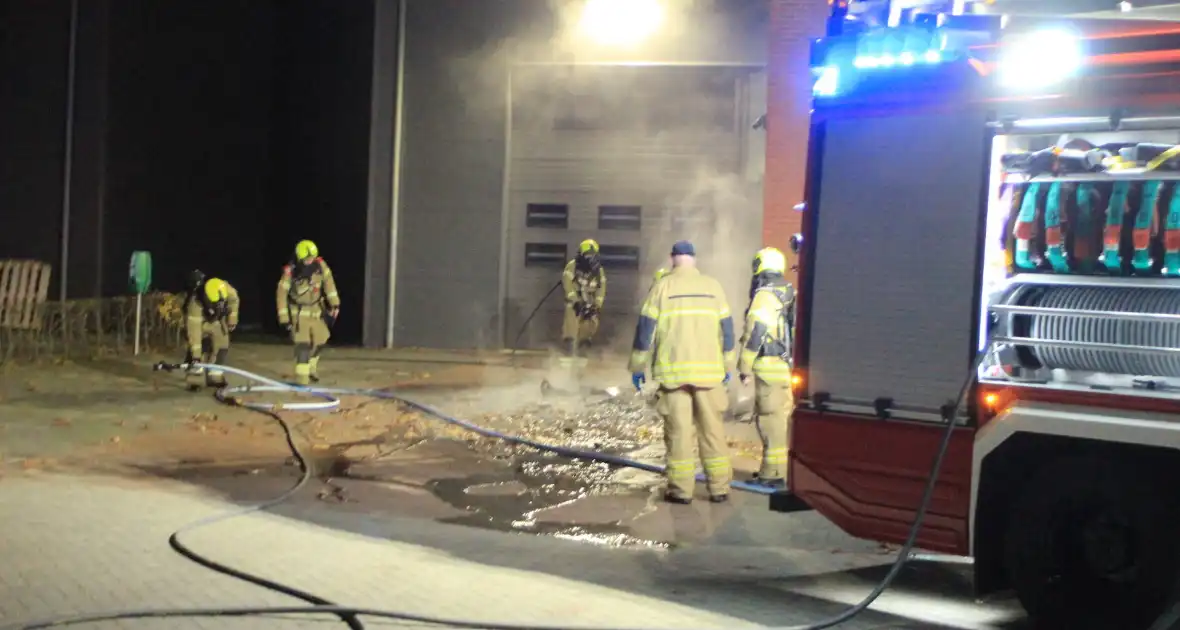 Brand in container tegen pand - Foto 8