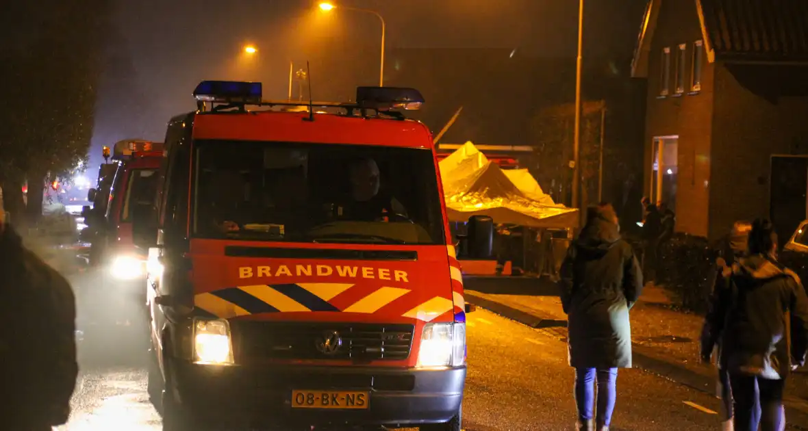 Grote brand in loods - Foto 11