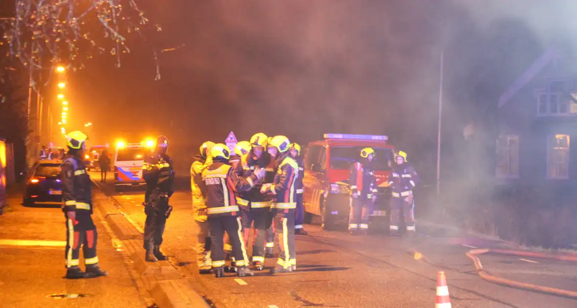 Grote brand in loods - Foto 17
