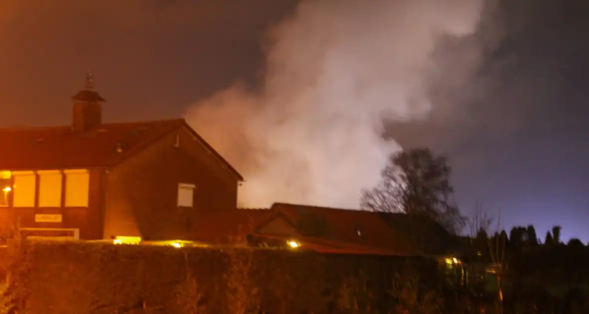 Grote brand in loods - Foto 21