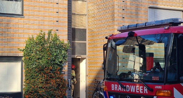 Veel rook bij brand in rijtjeswoning - Afbeelding 11