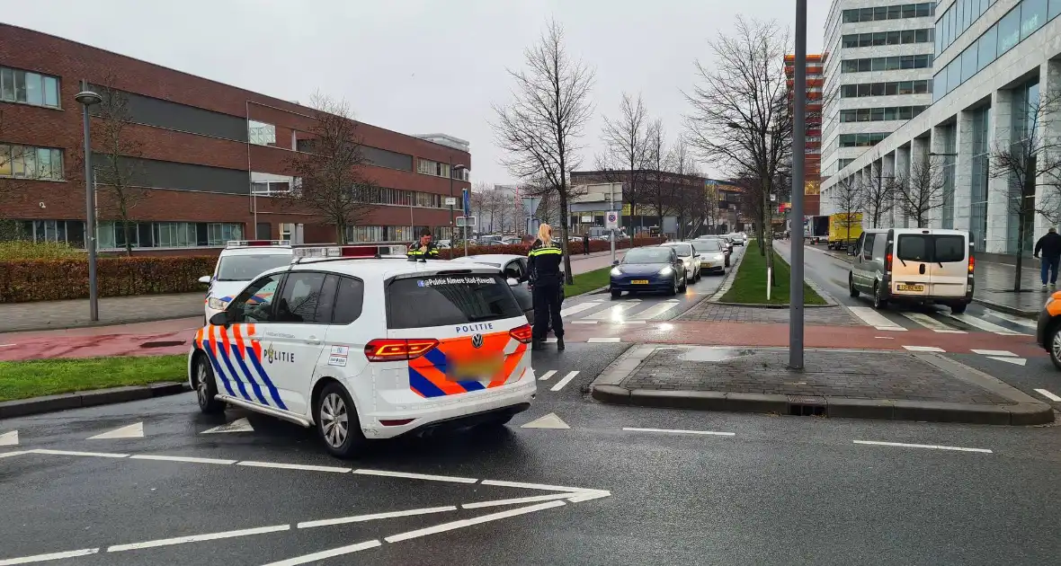 Verzet tijdens aanhouding bestuurder - Foto 7