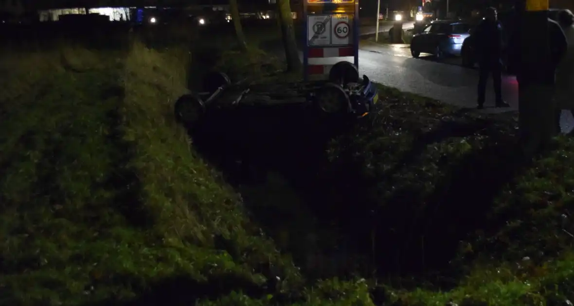 Dronken automobilist belandt in de sloot - Foto 3