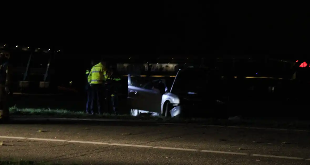 Gewonde bij eenzijdig verkeersongeval - Foto 13