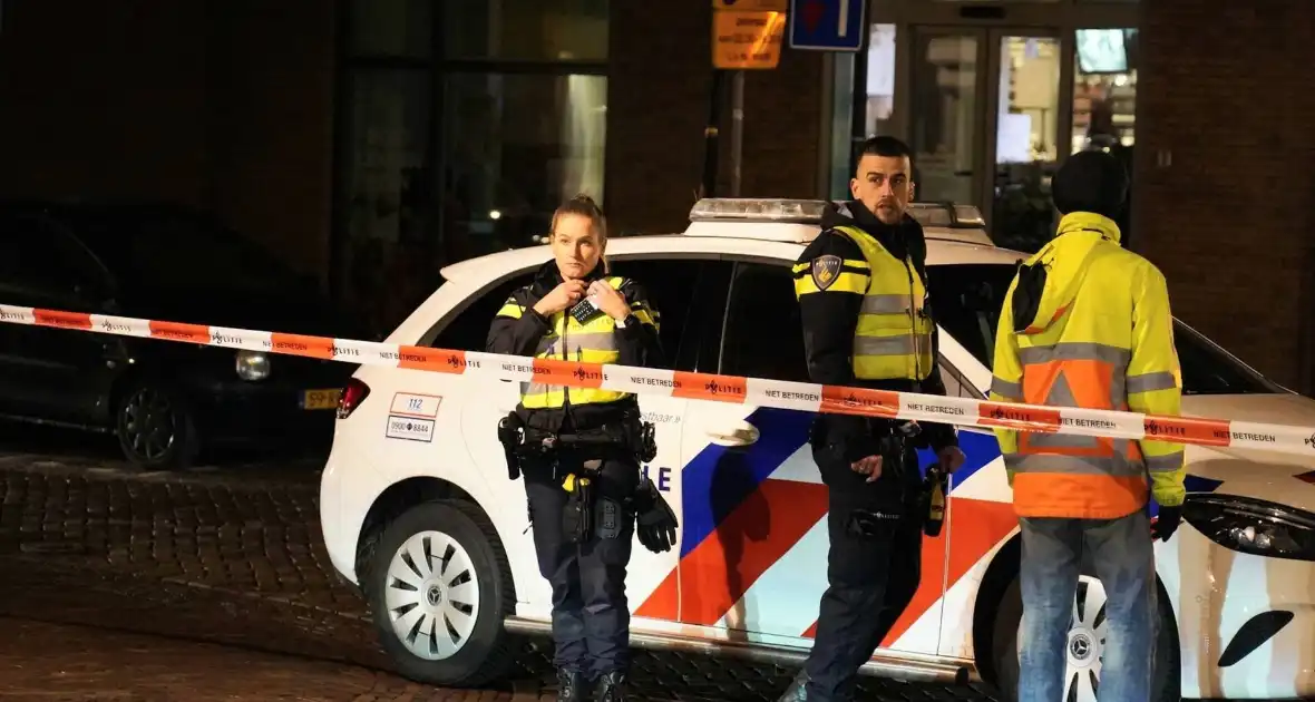 Voetganger ernstig gewond bij botsing met taxi - Foto 4