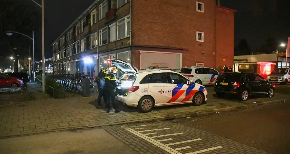 Twee aanhoudingen na schietpartij in woning - Foto 7