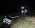 Automobilist belandt met auto in een sloot