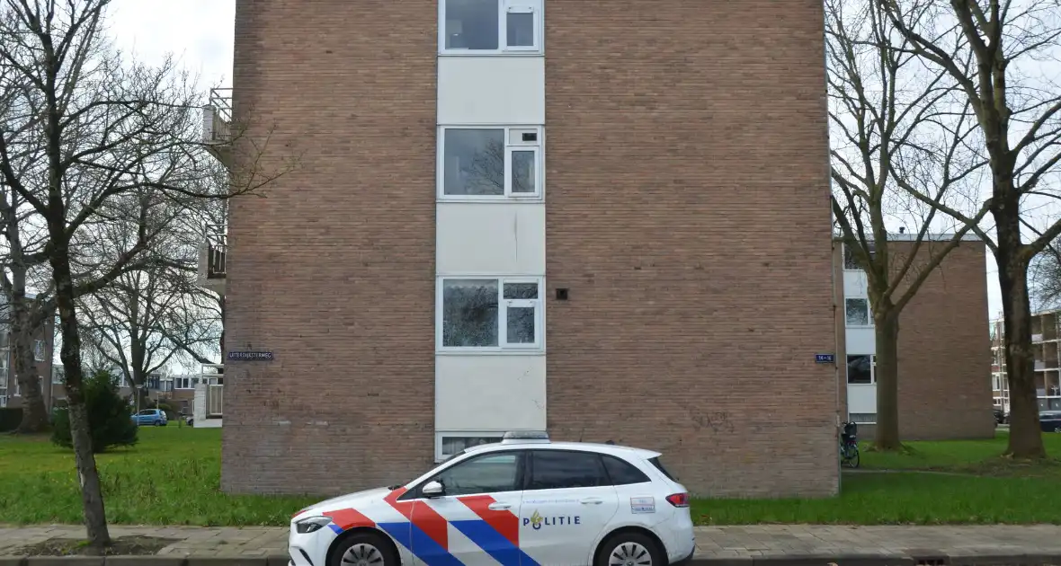 Slachtoffer in trappenhuis aangetroffen na overval - Foto 1