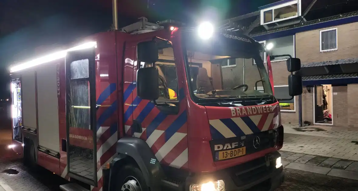 Woning gecontroleerd na mogelijke schoorsteenbrand - Foto 2