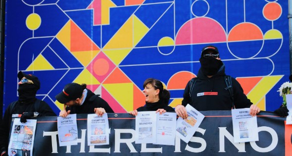 Demonstratie bij Mediapark in Hilversum - Afbeelding 18
