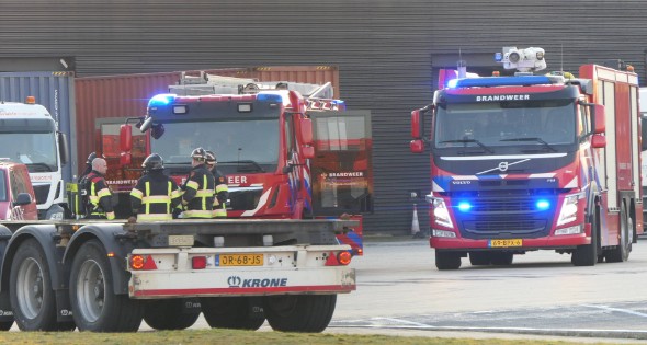 Brandweer ingezet voor brand op terrein van douane - Afbeelding 2
