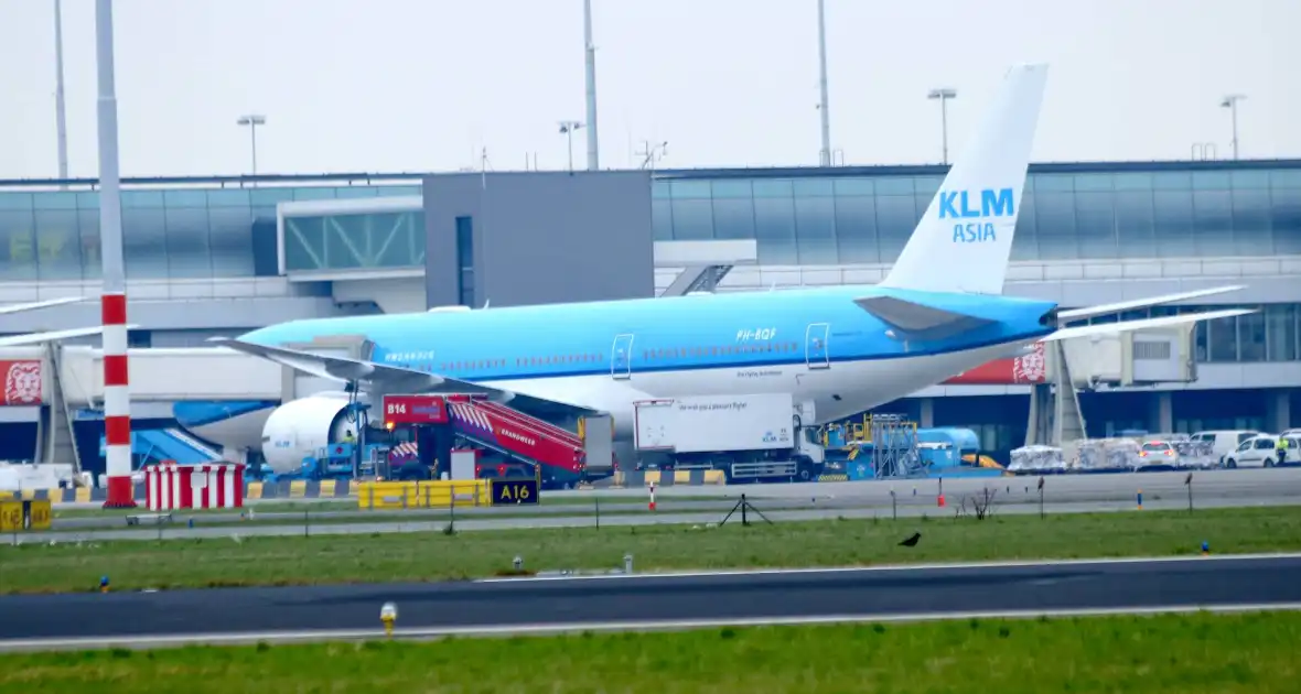 Brand aan boord van KLM-vliegtuig - Foto 7