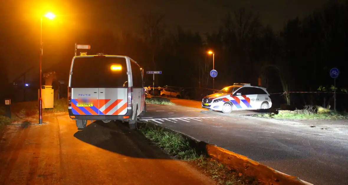 Twee gewonden en drie aanhoudingen na mogelijke ontvoering, politie lost schoten - Foto 1