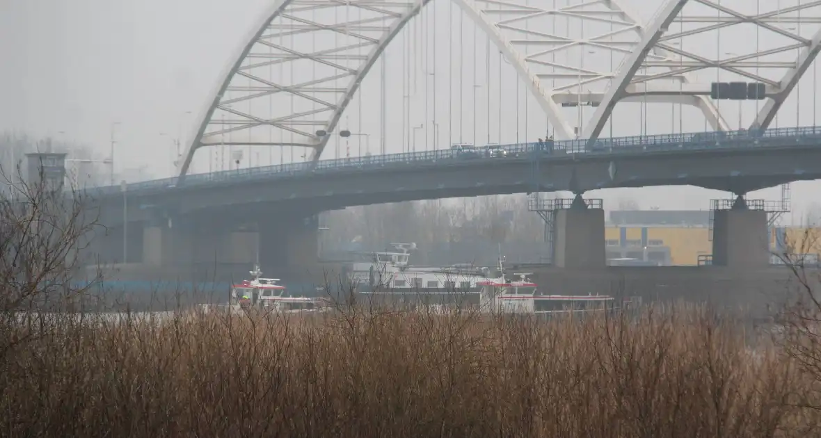 Traumahelikopter ingezet voor persoon te water