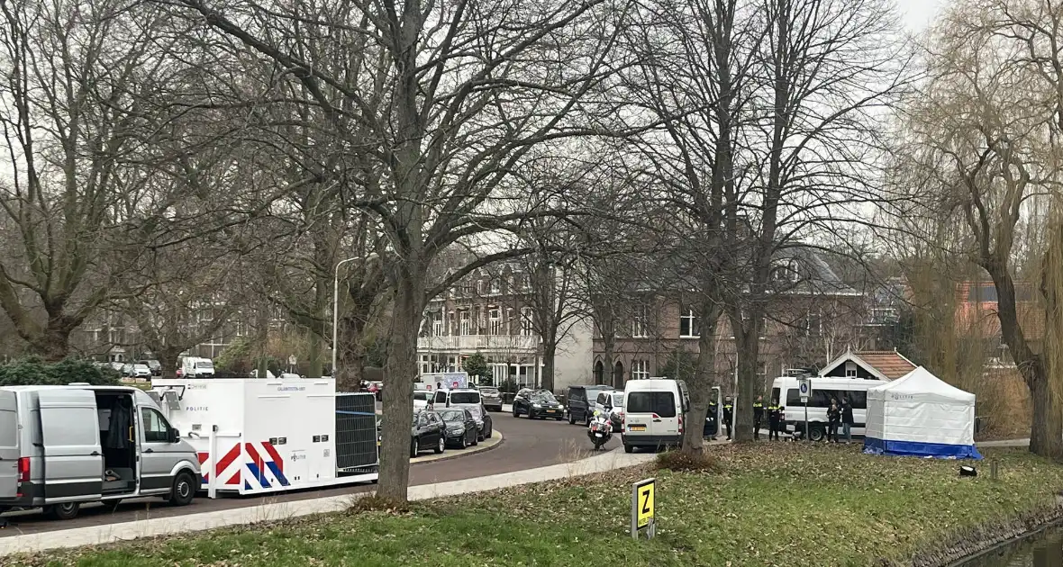 Politieonderzoek na aantreffen overleden persoon in water - Foto 3