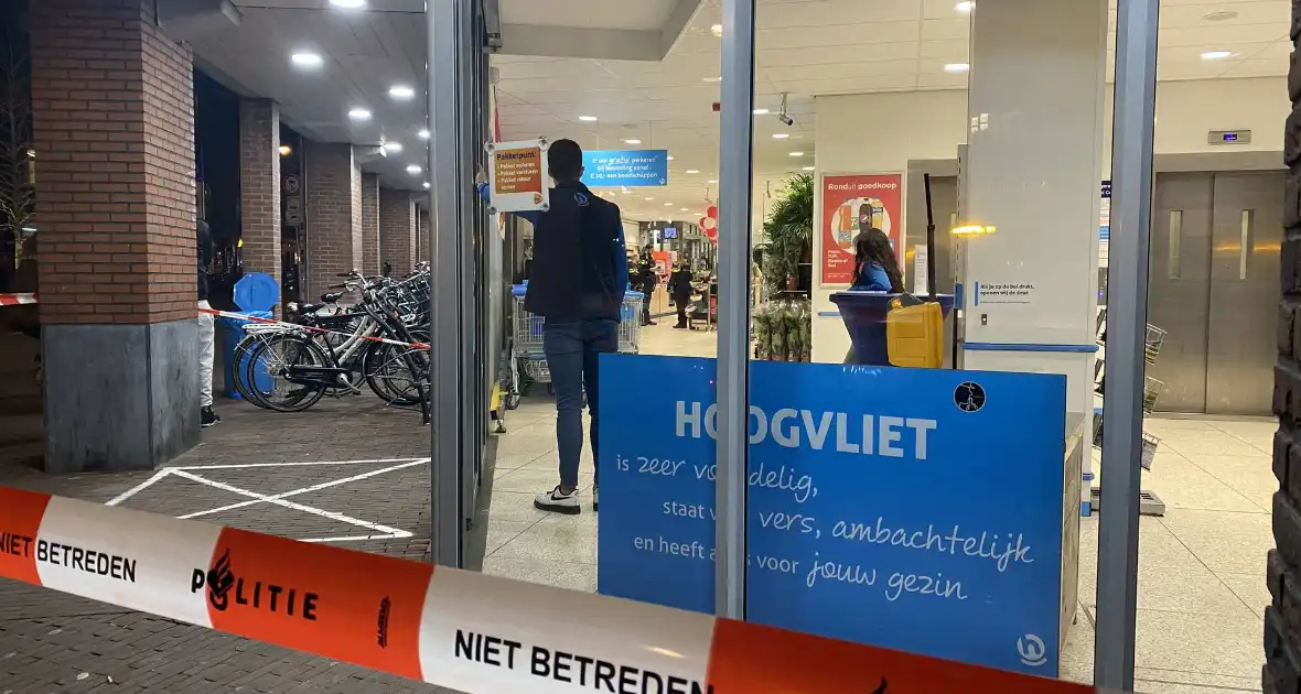 Gewapende overval op supermarkt Hoogvliet - Foto 5