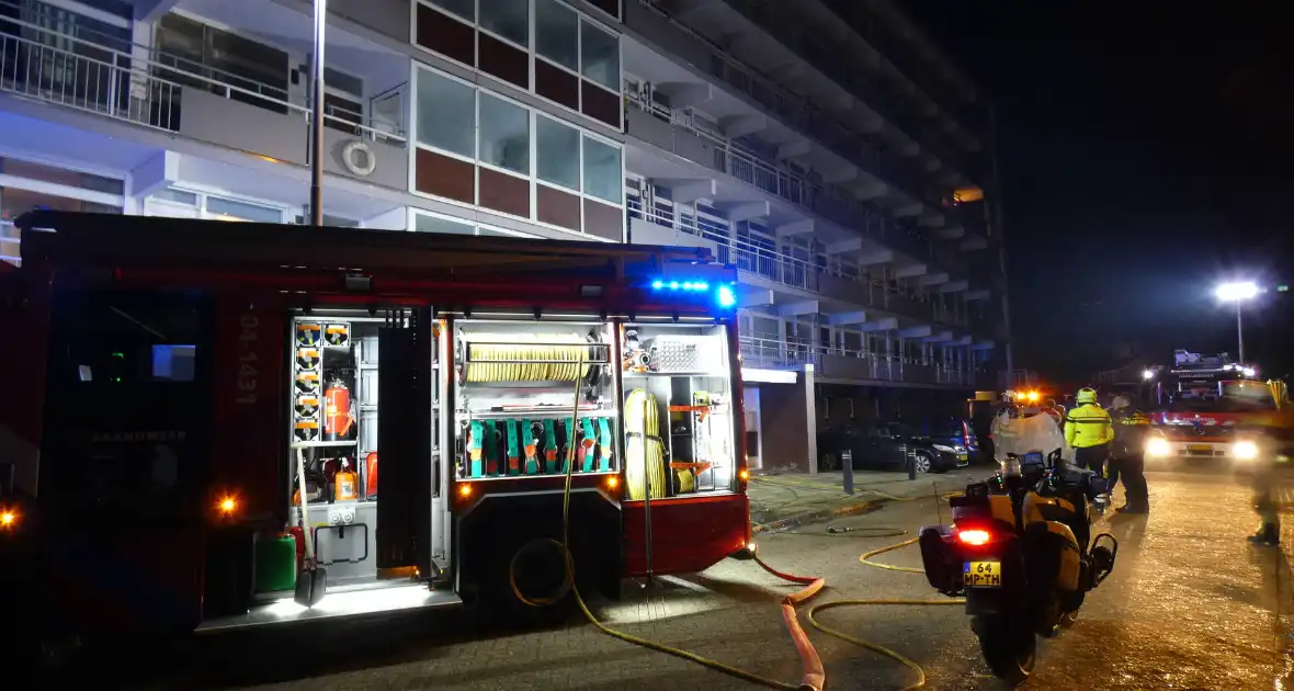 Rook in flat wegens afvalbrand - Foto 6