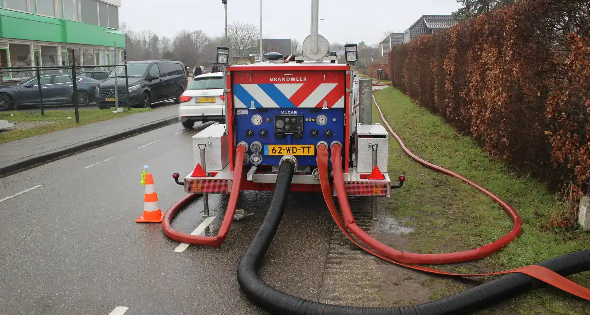 Enorme schade na brand in bedrijfspand - Foto 1