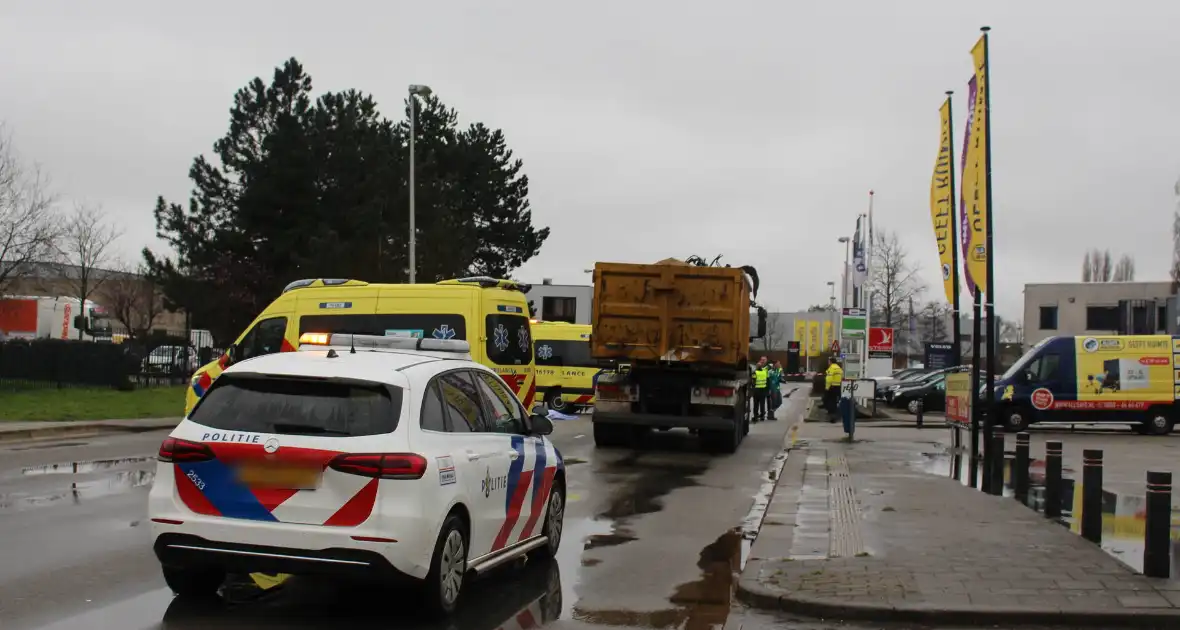 Fietser overleden door aanrijding met vrachtwagen - Foto 7