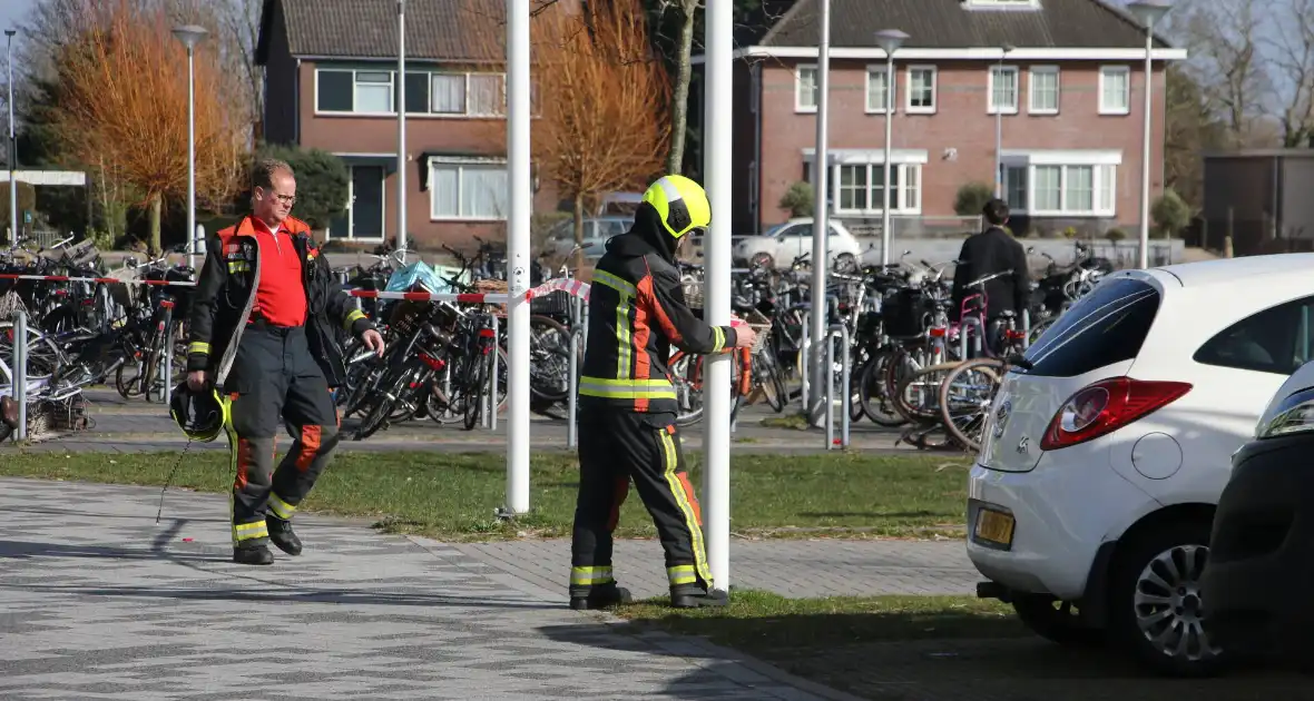 Schoolplein Fioretti College afgesloten na stormschade - Foto 1