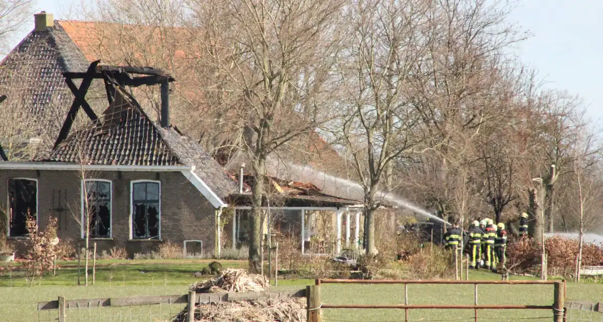 Brandweer nu echt klaar met nablussen - Foto 4