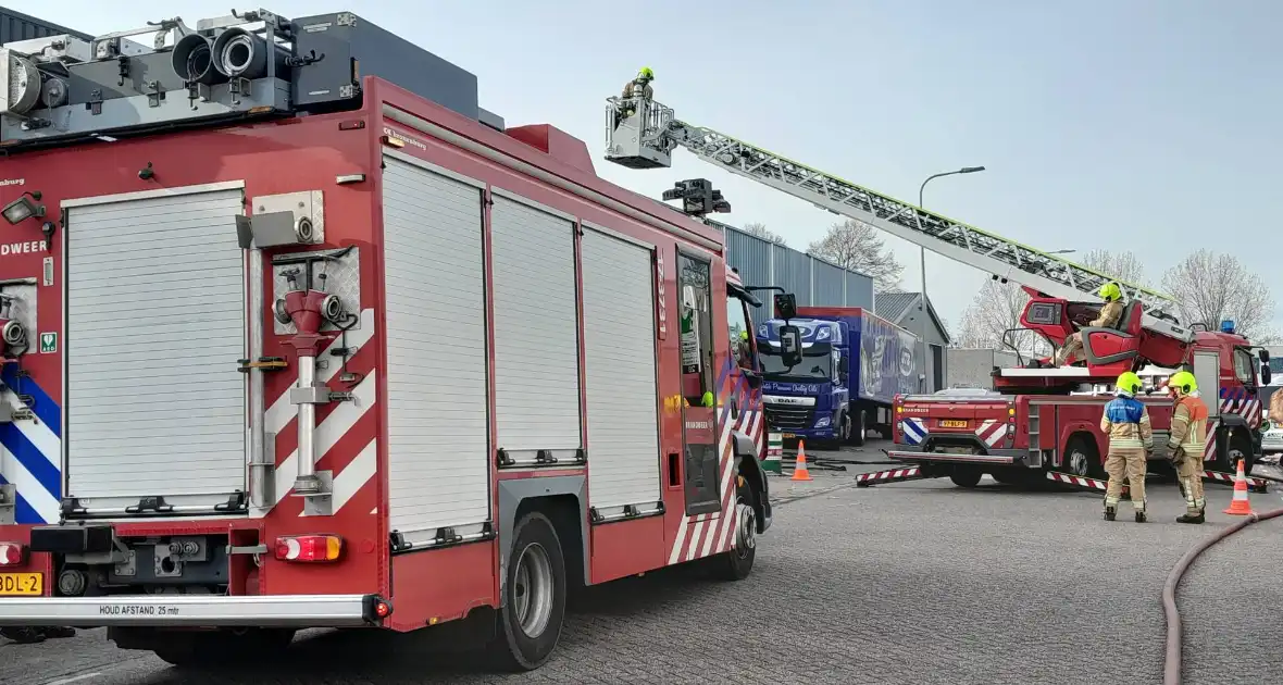 Brand in magazijn van bedrijfspand - Foto 11