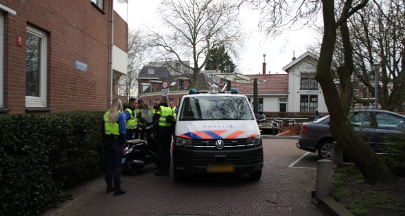 Scooterrijder ten val na korte achtervolging - Afbeelding 4