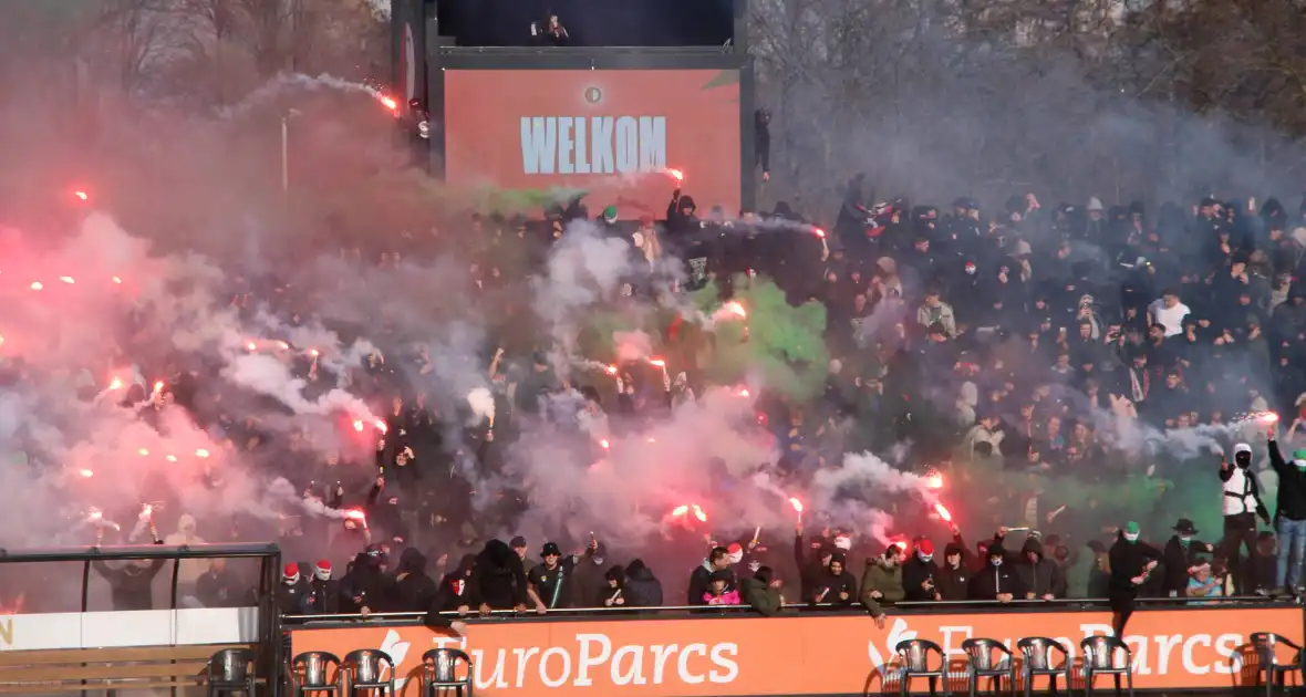 Veel publiek bij laatste training voor de klassieker - Foto 3