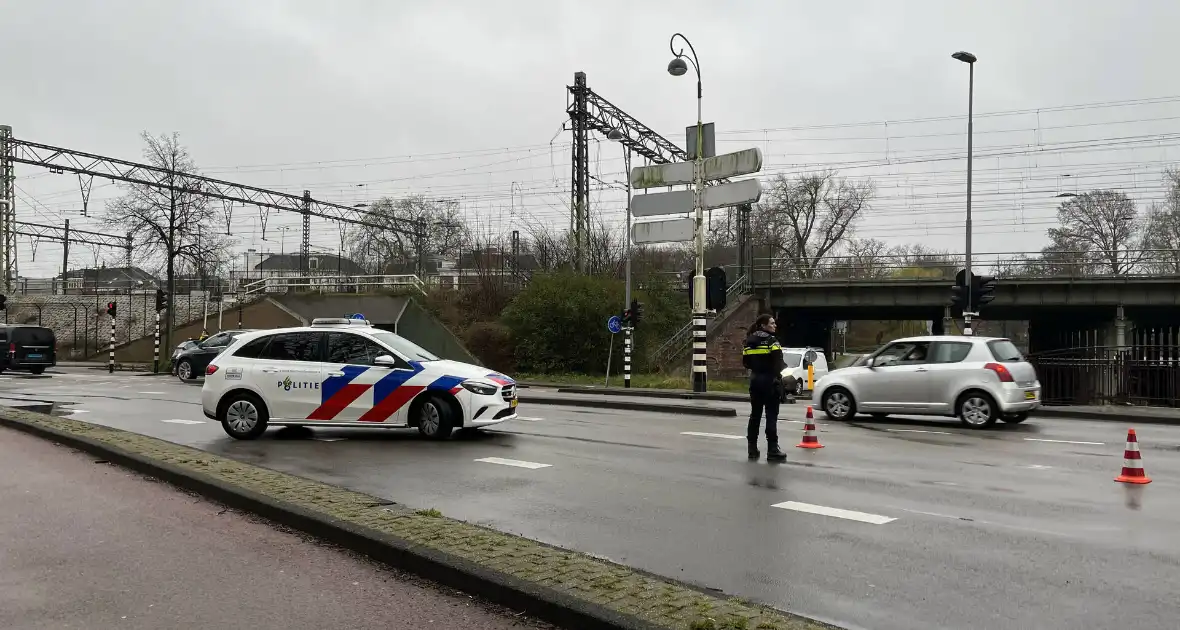 Scooterrijder gewond bij botsing met automobilist - Foto 2