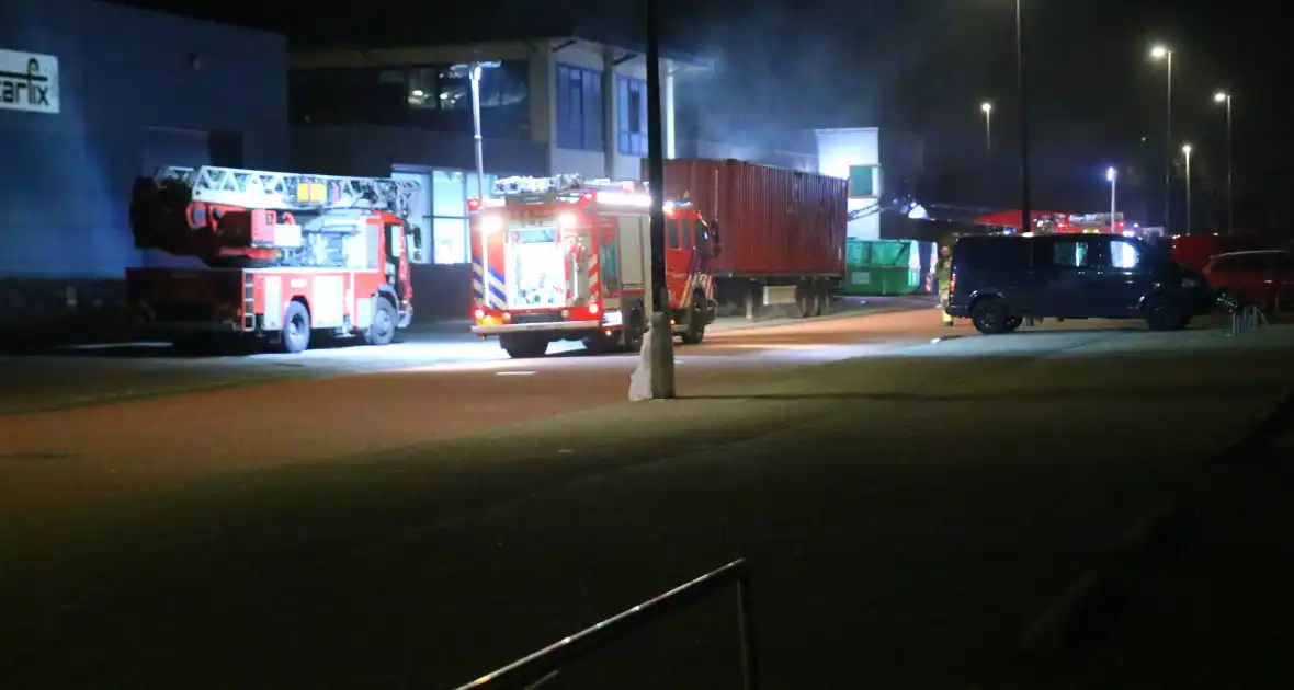 Grote brand in industriepand - Foto 3