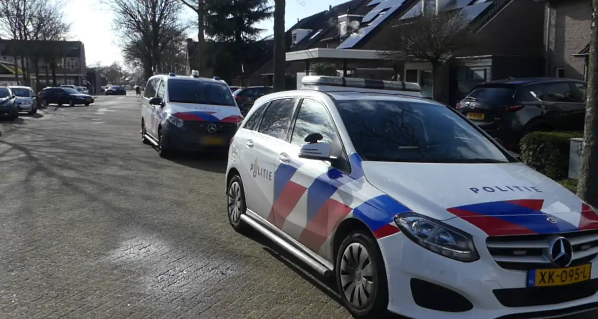 Overleden man aangetroffen in woning, politie start onderzoek - Foto 8