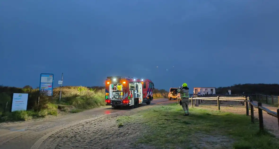 Nacontrole in strandpaviljoen na blikseminslag - Foto 5