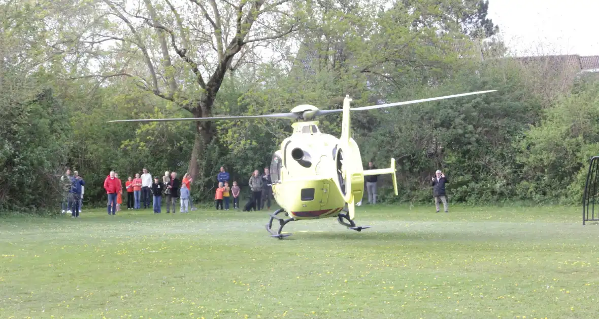 Traumahelikopter ingezet bij medische noodsituatie - Foto 6
